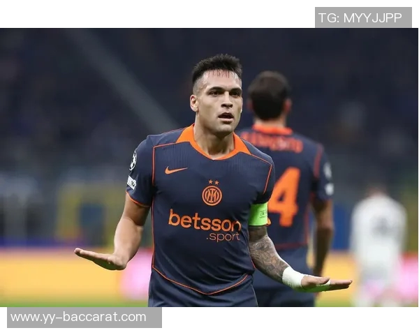 意天空报道卢卡冬季离队可能性米兰罗马争夺战升级 意天空报道卢卡冬季离队可能性米兰罗马争夺战升级