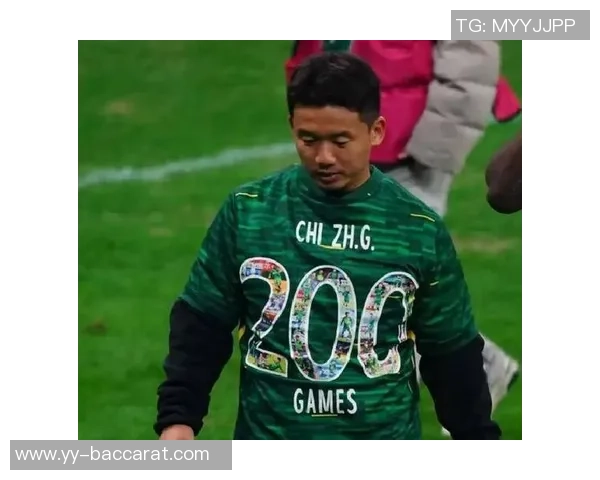 池忠国荣膺国安出战200场纪念李明亲自颁发特别球衣致敬球员贡献