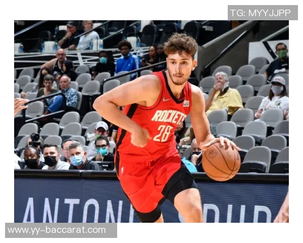 瓦塞尔状态低迷表现不佳5投仅1中贡献5分3板3助正负值惨淡9