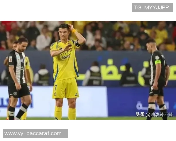 新月逆转十人利雅得胜利C罗被替换下场引发热议